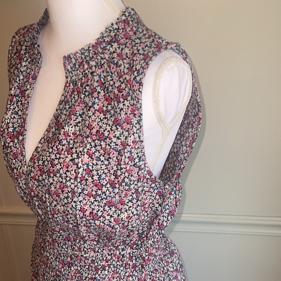 GAP Floral Midi Dress in Pink and White - Picture 5 of 8